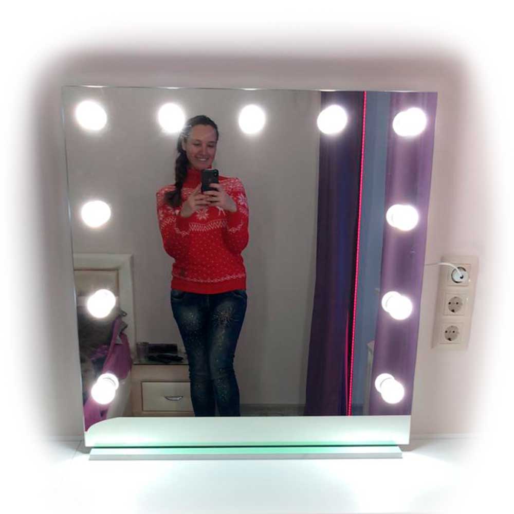 fotografija-grimernogo-zerkala-bez-ramy-makeupmirror.ru_