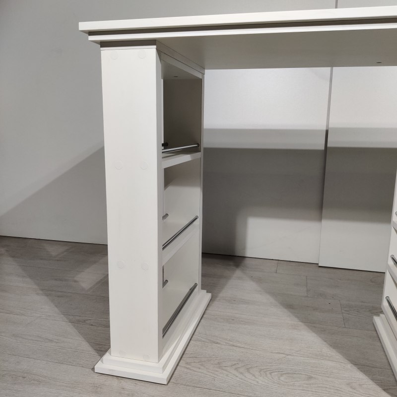 manicure-table-perfect-11