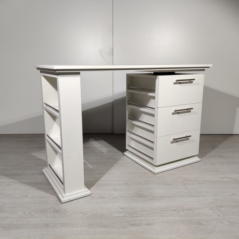 manicure-table-perfect-12
