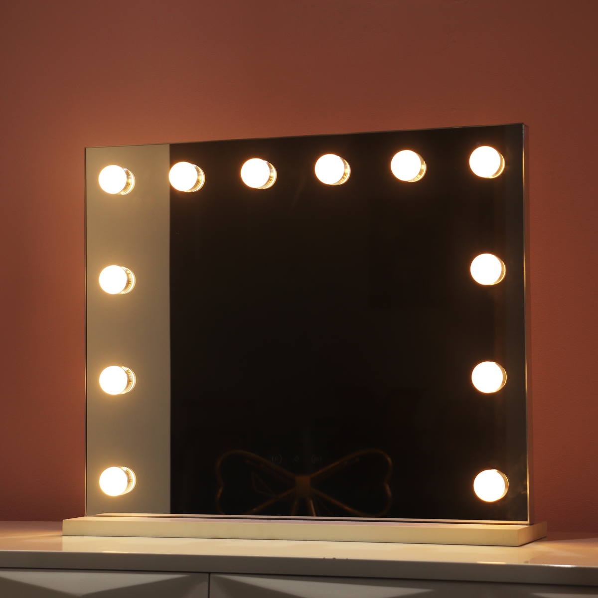 hollywood-mirror-11